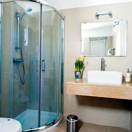 Private Vila832 In Вілла