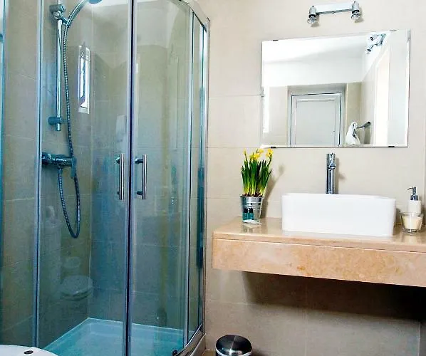 Private Vila832 In Βίλα